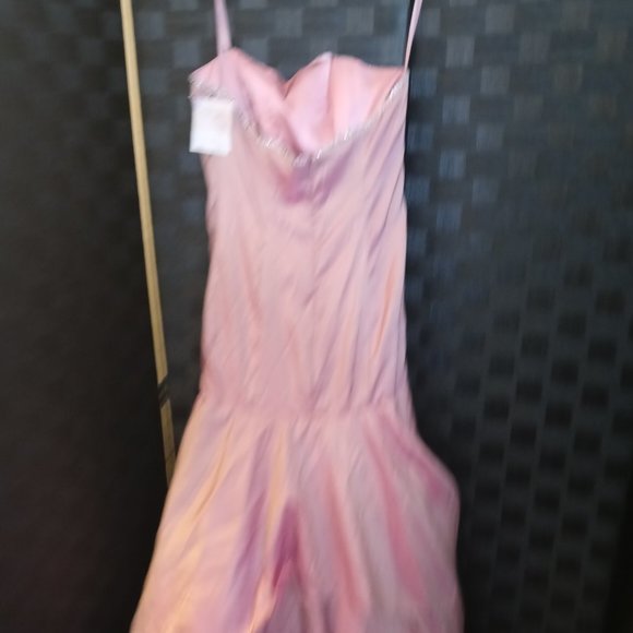 Mermaid formal dress size 2 - Picture 4 of 4